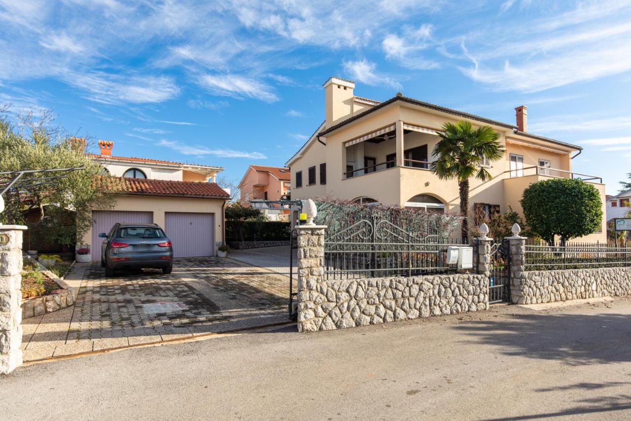 Apartments Spanjic Krk Town Exterior foto